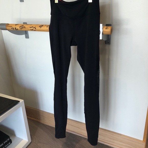 Pure Barre Pointelle Leggings - Picture 3 of 8